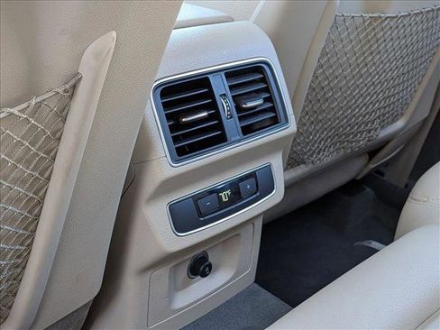 Used 2019 Audi Q5 Premium w/ Convenience Package image 19