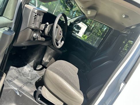Used 2024 GMC Savana 2500 w/ Driver Convenience Package RWD image 17