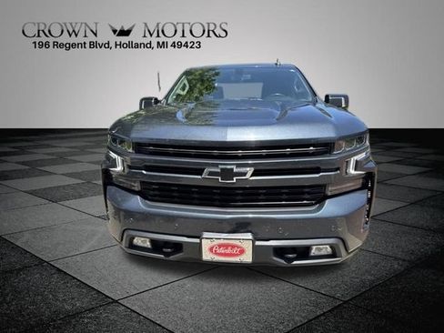 Used 2021 Chevrolet Silverado 1500 RST AWD/4WD image 2