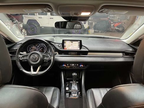 Used 2018 MAZDA MAZDA6 Touring FWD image 10