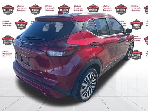 Certified 2024 Nissan Kicks SV image 5