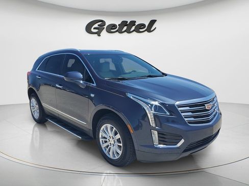 Used 2018 Cadillac XT5 FWD image 3