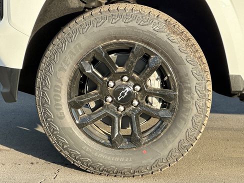 New 2025 Chevrolet Colorado Z71 w/ Midnight Edition AWD/4WD image 31
