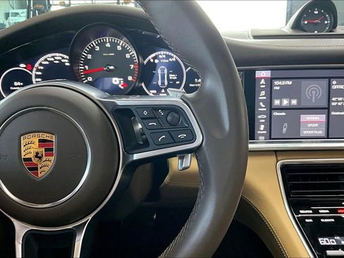 Used 2018 Porsche Panamera 4S AWD/4WD image 12