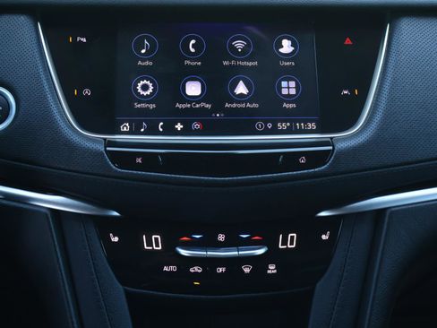 Certified 2024 Cadillac XT6 Luxury image 16