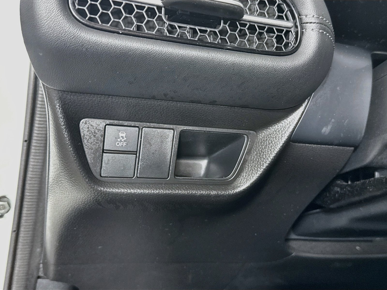 Certified 2023 Honda HR-V EX-L image 11