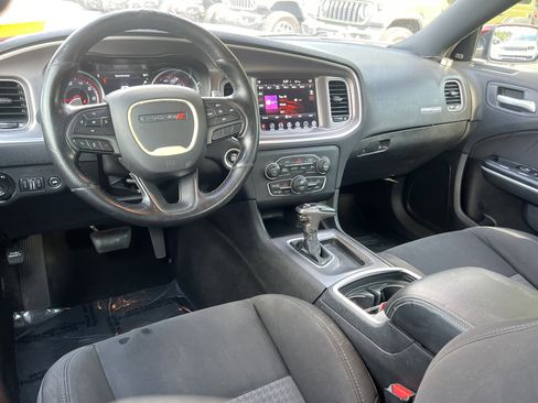 Used 2019 Dodge Charger Scat Pack RWD image 24