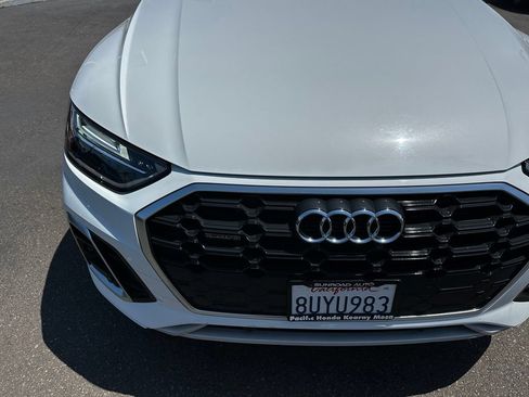 Used 2021 Audi Q5 e Premium w/ Convenience Package AWD/4WD image 4
