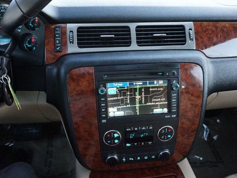 Used 2008 Chevrolet Tahoe LTZ w/ LTZ Preferred Equipment Group image 29