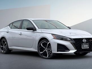 New 2025 Nissan Altima 2.5 SR w/ SR Premium Package video 2