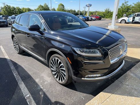 Used 2023 Lincoln Nautilus Black Label AWD/4WD image 2