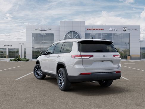 New 2026 Jeep Grand Cherokee L Limited AWD/4WD image 29