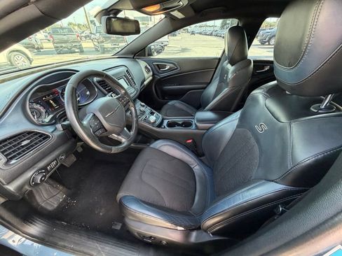 Used 2015 Chrysler 200 S w/ Comfort Group AWD/4WD image 17