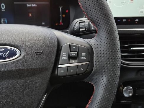 Used 2023 Ford Escape ST-Line w/ Tech Pack #1 FWD image 22