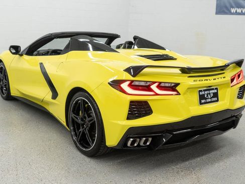 Used 2021 Chevrolet Corvette Stingray Preferred Conv w/ Z51 Performance Package image 6
