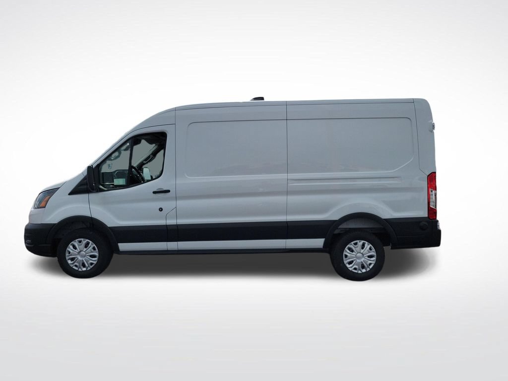 New 2026 Ford Transit 250 148 Medium Roof w/ Load Area Protection Package RWD image 9