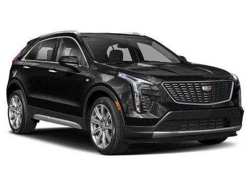 Used 2022 Cadillac XT4 Luxury w/ Cold Weather Package AWD/4WD image 6