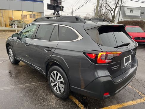 Certified 2023 Subaru Outback Premium image 7