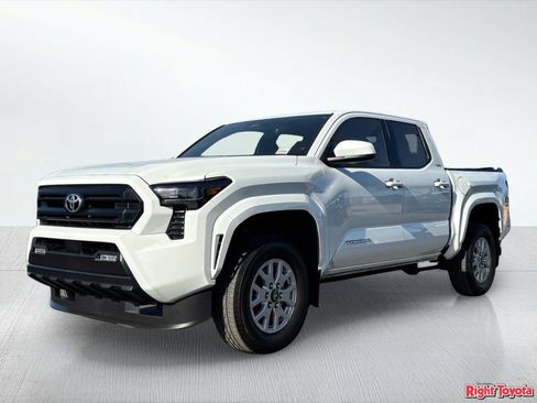 Certified 2024 Toyota Tacoma SR5 RWD image 2