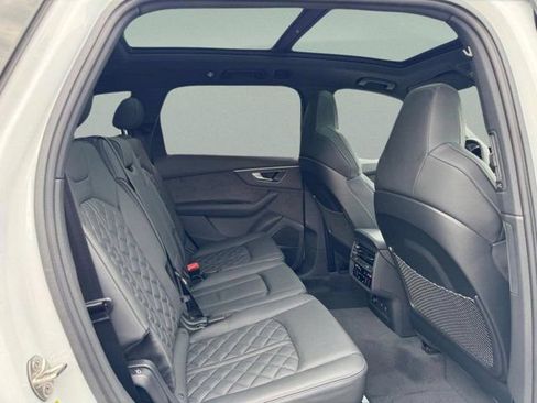 New 2026 Audi SQ7 Premium Plus AWD/4WD image 13