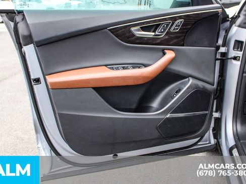 Used 2022 Audi Q8 Premium Plus image 39