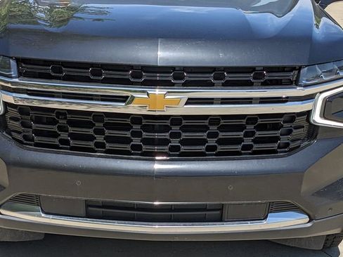 Used 2023 Chevrolet Suburban LS AWD/4WD image 9