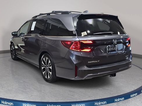 Used 2026 Honda Odyssey Elite image 8