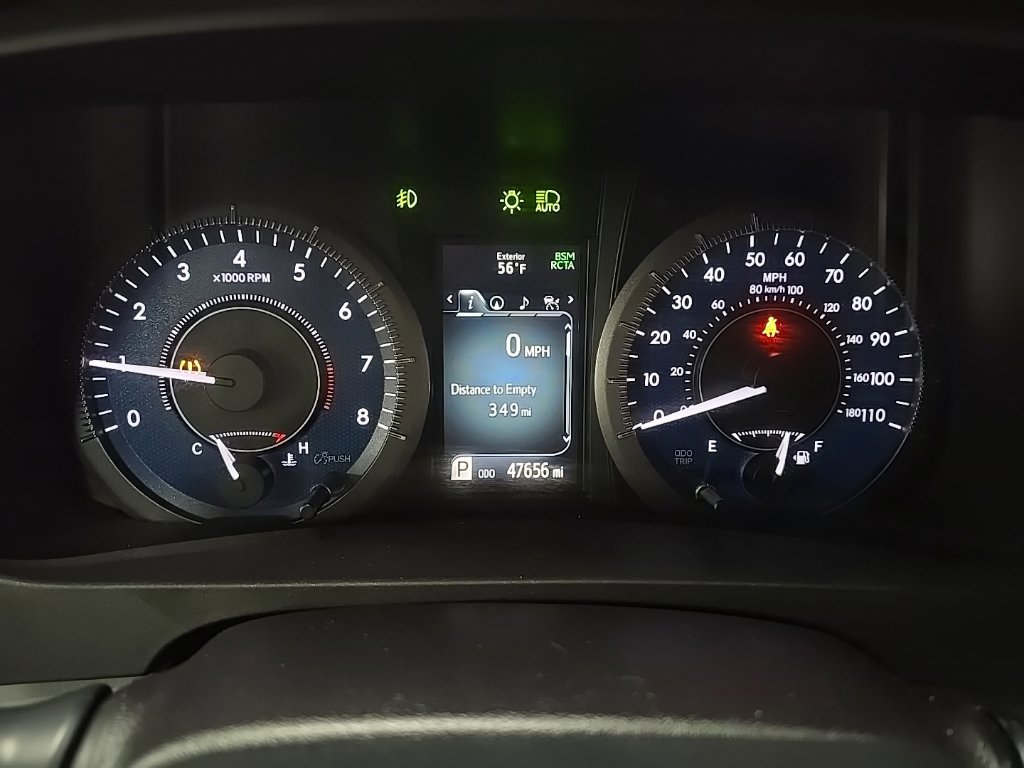 Used 2019 Toyota Sienna XLE w/ XLE Navigation Package FWD image 22