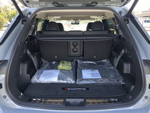 New 2026 Mitsubishi Outlander SEL AWD/4WD image 12