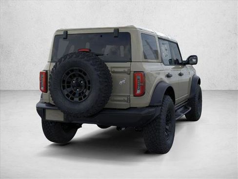 New 2026 Ford Bronco Badlands image 8