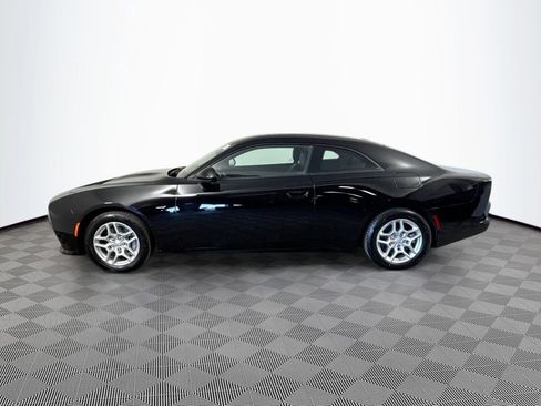 Used 2025 Dodge Charger R/T w/ Quick Order Package 25M R/T image 5