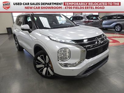 Used 2025 Mitsubishi Outlander SE
