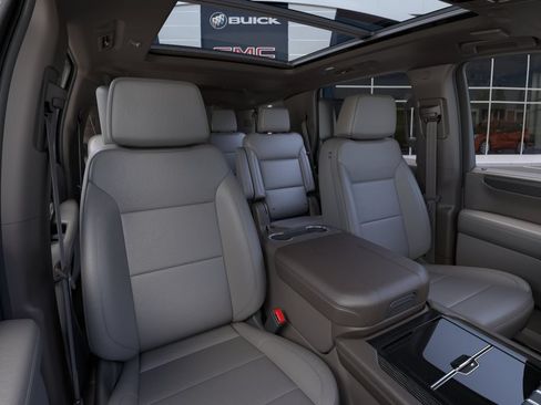 New 2026 GMC Yukon Elevation w/ Elevation Premium Package AWD/4WD image 16