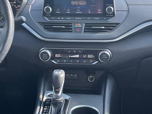 Used 2019 Nissan Altima 2.5 SV FWD image 21