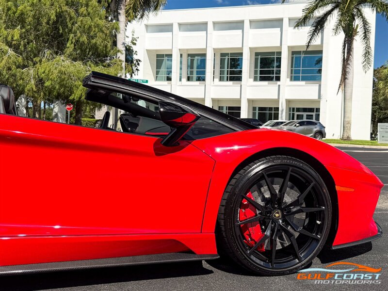 Used 2019 Lamborghini Aventador S AWD/4WD image 65