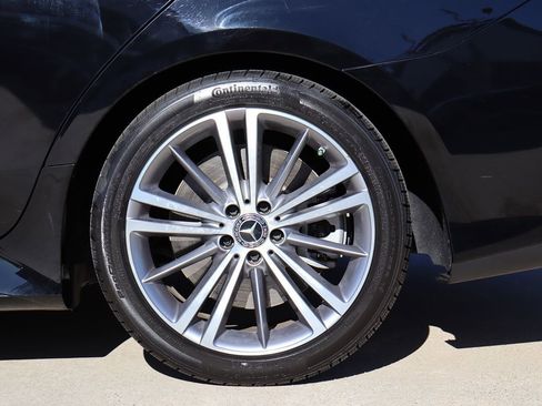 Used 2020 Mercedes-Benz CLS 450 w/ Premium Package image 46