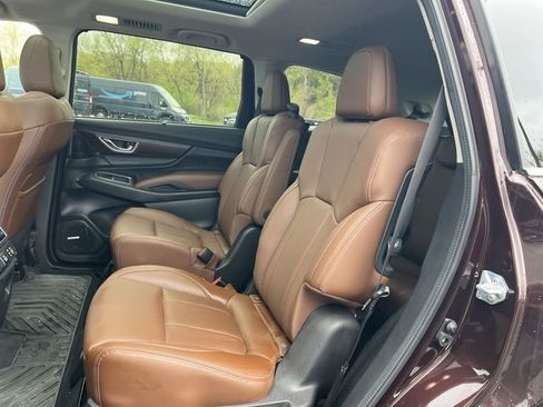 Used 2025 Subaru Ascent Touring w/ Popular Package #2 AWD/4WD image 17