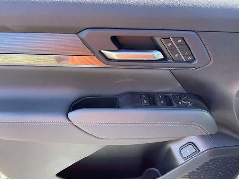 New 2026 GMC Terrain AT4 w/ Convenience Package III image 16