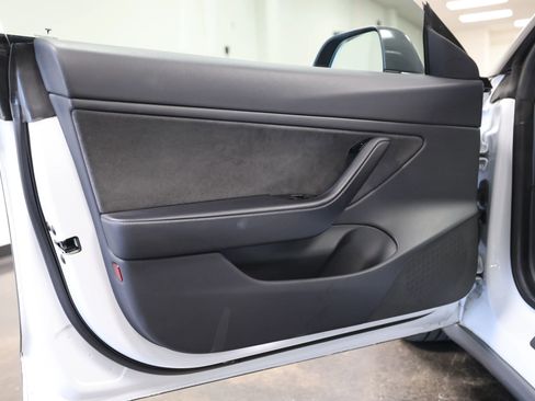Used 2019 Tesla Model 3 Performance AWD/4WD image 21