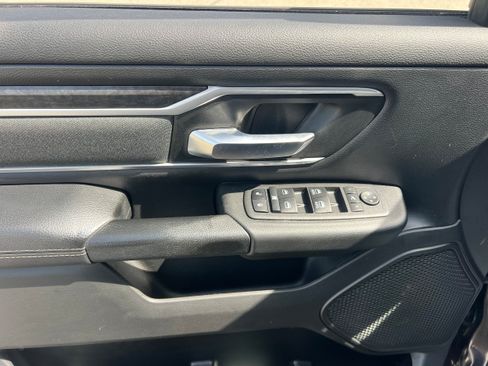 Used 2022 RAM 1500 Big Horn AWD/4WD image 11