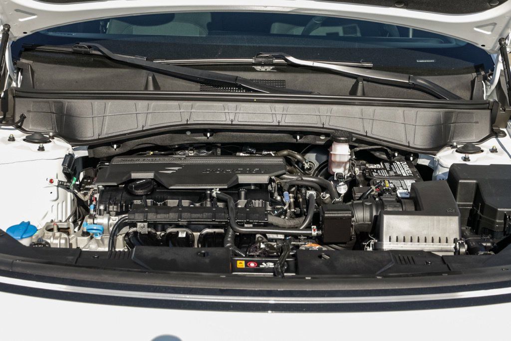 Used 2025 Hyundai Kona SEL FWD image 37