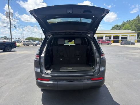 Used 2021 Jeep Grand Cherokee L Laredo AWD/4WD image 15