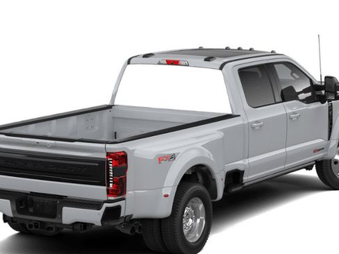 New 2026 Ford F450 4x4 Crew Cab Super Duty image 3
