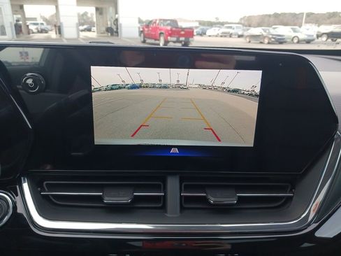 New 2026 Chevrolet Trax RS w/ Sunroof Package image 21