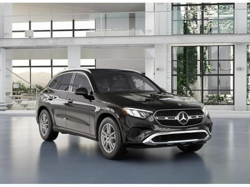 Used 2026 Mercedes-Benz GLC 300 4MATIC image 10