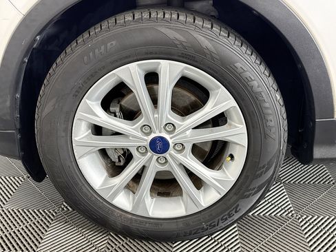 Used 2018 Ford Escape SEL FWD image 36