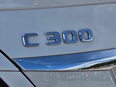 Used 2021 Mercedes-Benz C 300 Sedan image 8