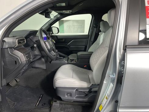 New 2026 Toyota Tacoma SR5 image 7