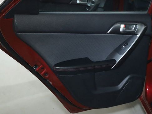 Used 2010 Kia Forte SX image 14