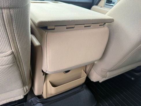 Used 2011 Ford F150 XLT image 11